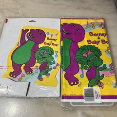 Vintage 1995 Barney Honeycomb Centerpiece 11 X 8 & 1992 Barney Table cover NEW!!