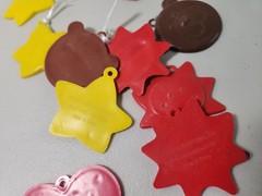 Vtg. Greenbrier Intl. Plastic Balloon Weights Colorful Love Hearts Stars Bears