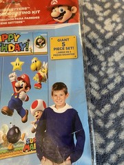 Nintendo Super Mario Bros Scene Setters Wall Decorating Kit for Birthdays NEW