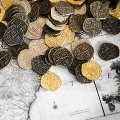 Pirate Treasure Coins Set Gold Silver Antique Doubloons For Party Decor 80 Pcs
