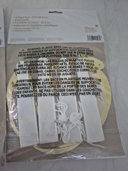 GOLDEN-60TH/HAPPY BIRTHDAY DECORATING KIT/Lot Of 2/NEW