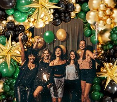 Green and Gold Black Balloon Arch Kit with 3pcs Star Balloon, Emerald Forest …