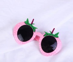 1pc Pink Strawberry Sunglasses Cute Fruit Shape For Occasion Party Decorations