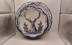 Wrapaholic 50 Piece Scalloped Edge Christmas Deer Disposable Paper Plates