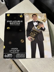 New Years Eve Party Supplies Decorations Black & Gold Mix See Pictures 8 Bundles