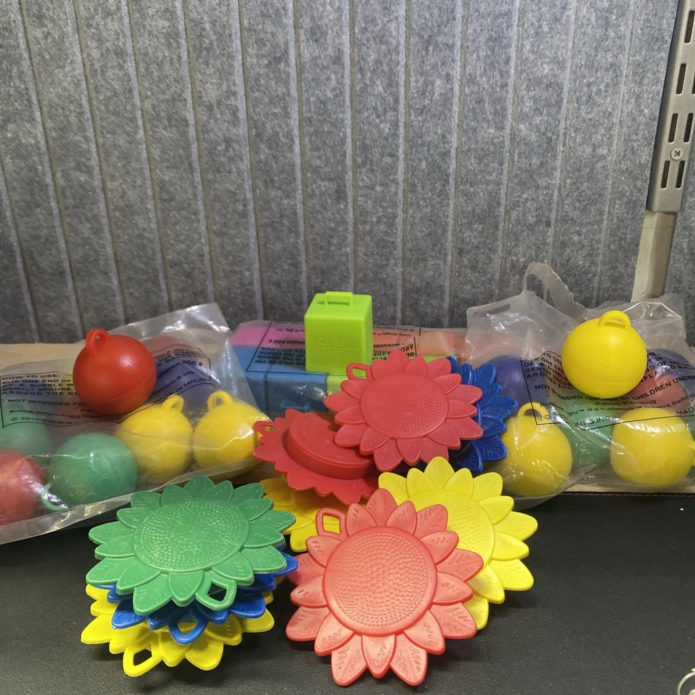 39 Vtg Balloon Weights Plastic Premium Balloon Accessories & Creative Balloon
