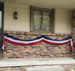 20-Ft Red White & Blue Striped Swag Bunting Indoor/Outdoor Polyester 18″W #061