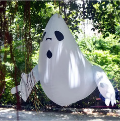 2025 Popular Halloween Courtyard Bar Haunted House Shopping Mall Decoration Can