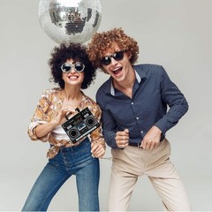 Vibrant Retro Boombox Favor Boxes – 6 Easy Assemble Decorations for Your Parties