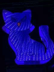 Purple Cat Infinity Mirror LED Tunnel Light 6 hour timer, 12.9″ tall, Tabletop