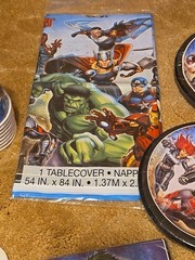 MARVEL AVENGERS Birthday Party Set Tablecloth Cups Plates Napkins 16 Count Set