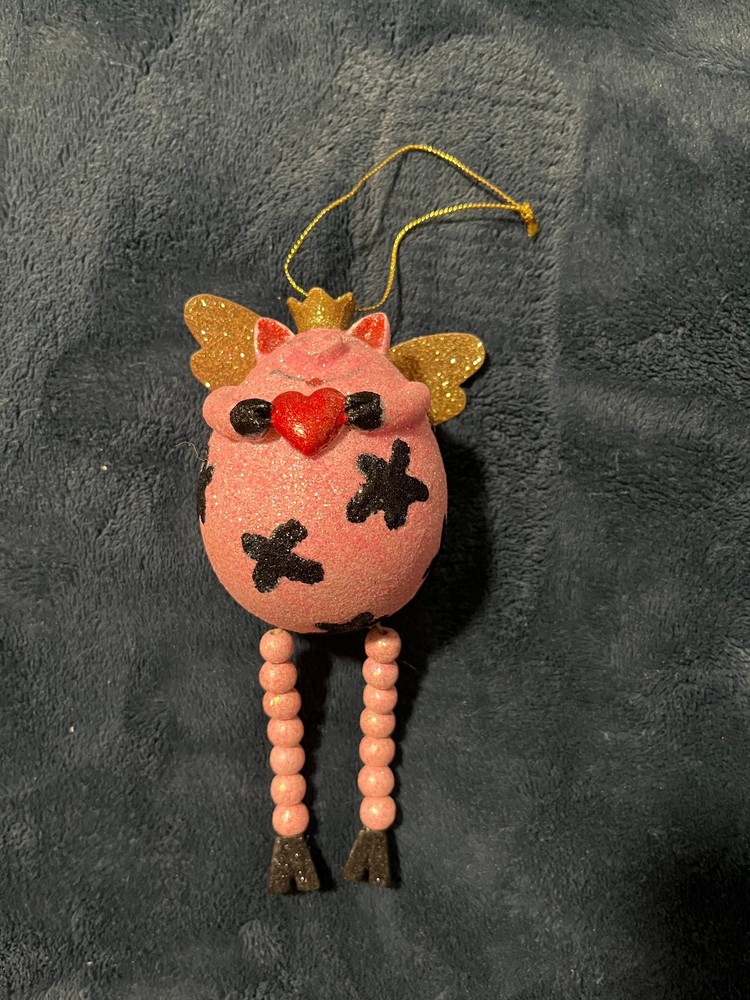 Pig Queen with fairy wings Figurine Ornament