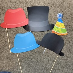Selfie Props Set, 25 Pieces – Fun Accessories for Parties and Events