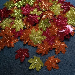 168 PCS Orange Maple Leaves Foil Confetti Fall Party Table Scatter Decor