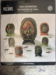 Disney Villains Halloween Party Table Decorations Kit New!!!