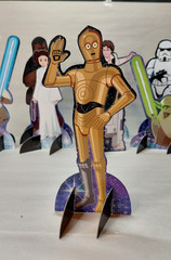 10 piece party Star Wars characters stand-up table centerpieces set