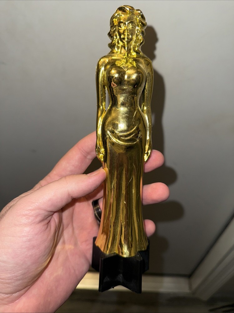 Beistle Awards Night Gold Tone Female Statuette Award Party Prize 2007 Box i
