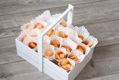50 PCS White Paper Wedding Confetti Cones Hollow Rose Print Petal Holders