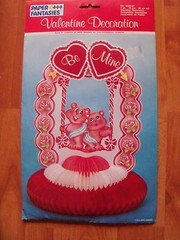 10″ Bears Honeycomb Valentine Centerpiece Decoration Vintage Paper Fantasies NIP