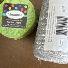 Green & Silver Streamers Crepe Paper and Olefin Mesh Solid/Plain Party Decor