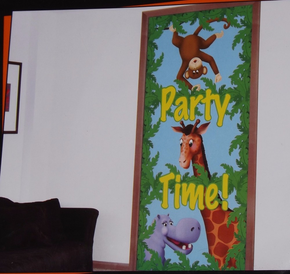 Jungle Pals Scene Setter, Wall Mural, Party Decoration, Picture Prop – 30″ x 60″
