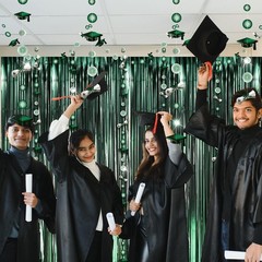 Graduation Decorations Class of 2026 Green Tinsel Foil Fringe Curtain Backdro…