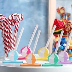 6 PCS Wooden Lollipop Table Centerpiece Sign Candyland Party Tiered Tray