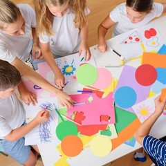 25 PCS 6 Inch Red Round Cutouts Paper Circle Shaped Cardstock Classroom Decor