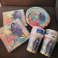 Finding DORY PARTY FOR 16 small Plates Cups Napkins NEMO