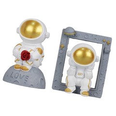 Astronaut Ornament Nature Resin Cute Multifunctional Astronaut Figurine Ornament