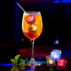 24x Waterproof Light Up LED Ice Cubes for Drinks Party Glowing Flashing Ice Cube