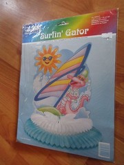 11″ Surfin’ Gator Honeycomb Centerpiece Decoration 1992 Paper Fantasies New