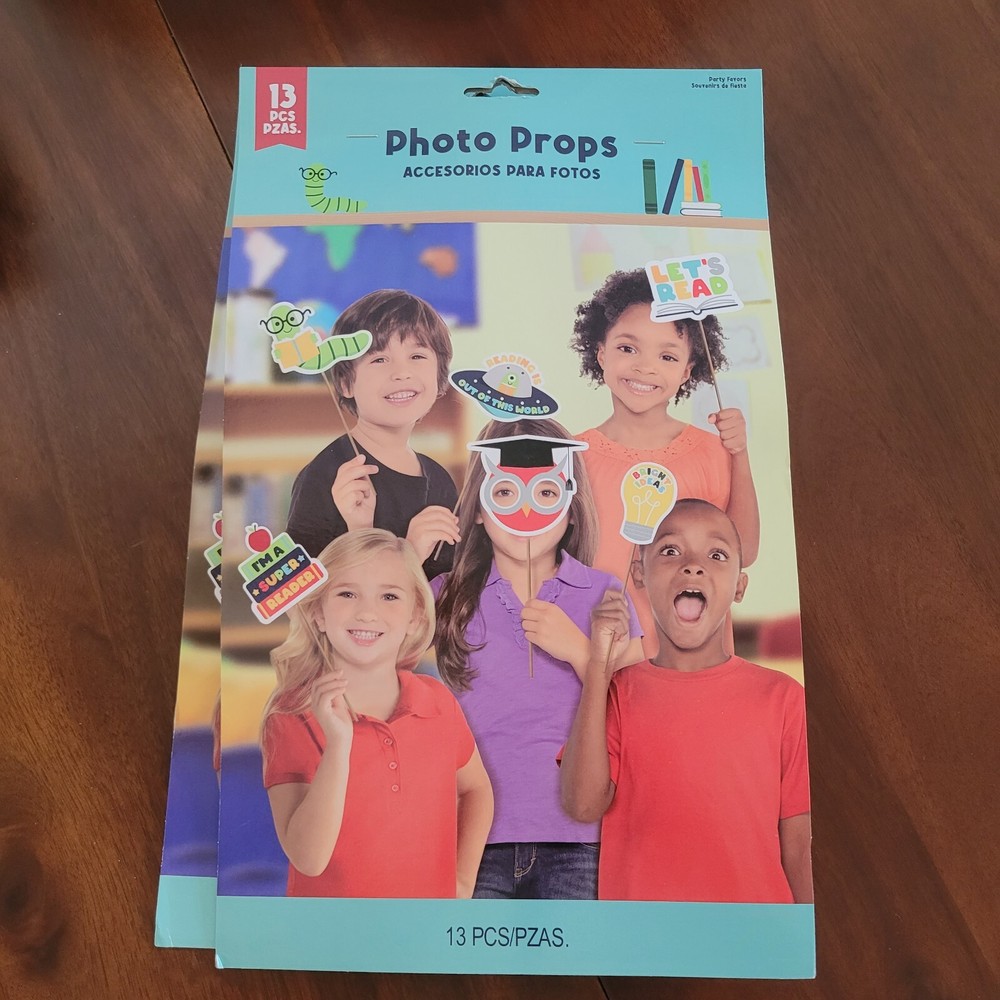 Elementary School Party Photo Props 13pcs Book Teacher Students Decorations