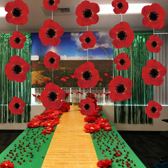 20 Pcs Wizard Themed Party Decorations Red Poppy Flowers Hanging Garlands, Red F