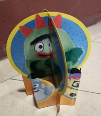 Yo Gabba Gabba Party Decorations Mixed Lot of 100+ Pieces Many Hard To Find