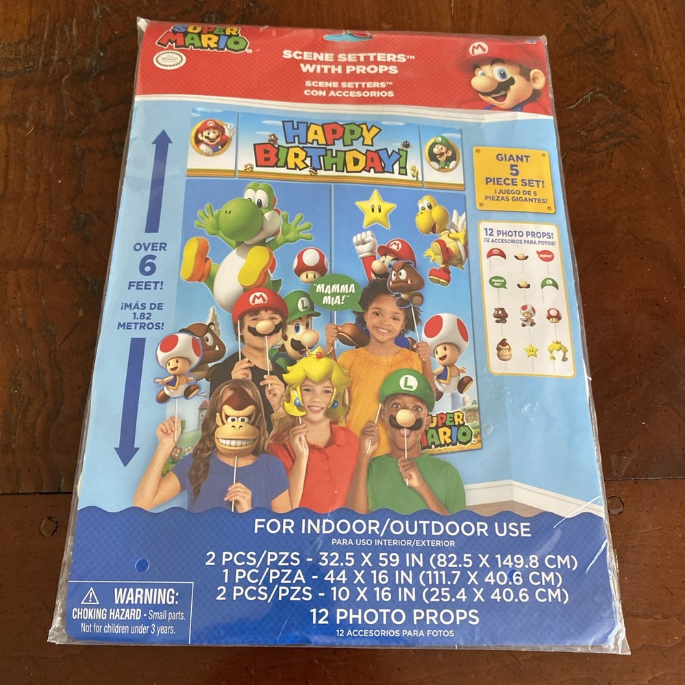 Super Mario Scene Setters With Props