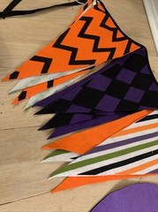 2 Piece Set of Halloween Cutout Felt Decoration Party Spider Web And Banner