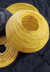 Round Paper Lanterns 2-Black 8inch 2-Gold 8inch 2-Black 10inch 2-Gold 10inch