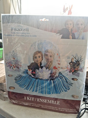 Disney Frozen II Party, Table Decorating Kit Centerpiece 23 pc ~ New