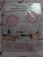 Bridal Shower Decorating Kit «She Said Yes»
