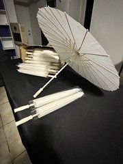 5 16’ White Paper Parasol Umbrellas Wedding Photography Prop