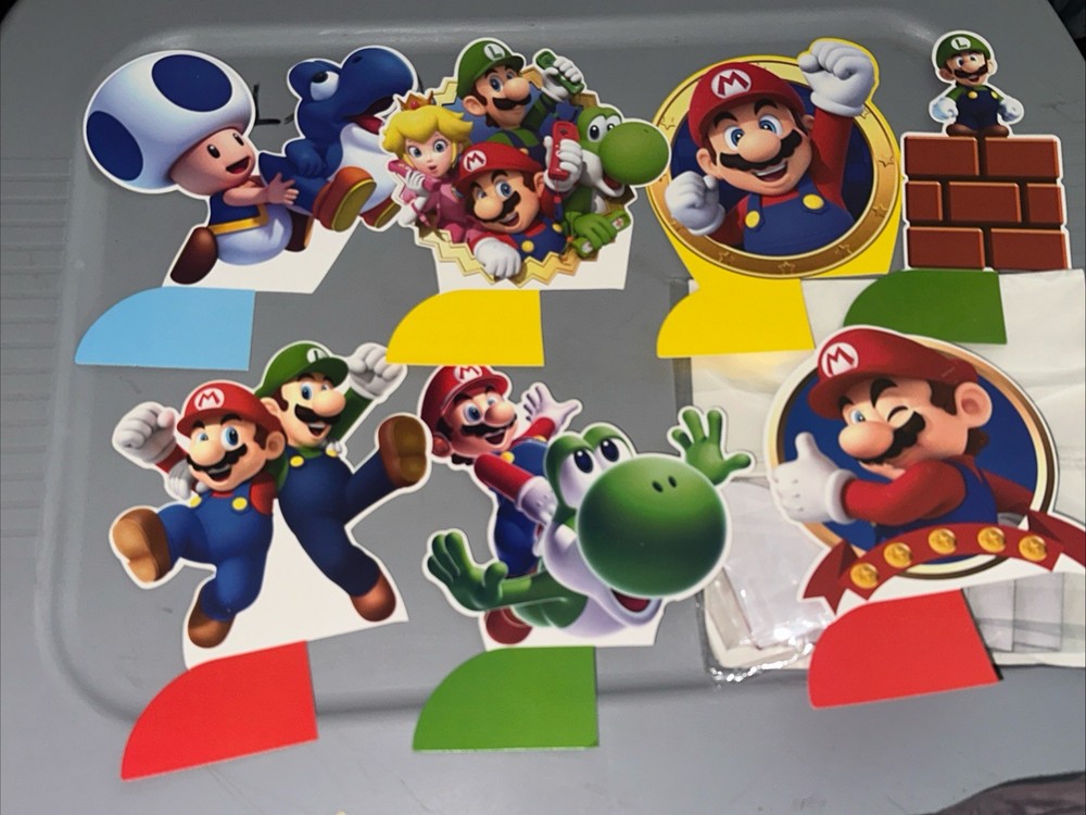7pc Mario Luigi Toshiba Peach Toad Party Honeycomb Table Decorations