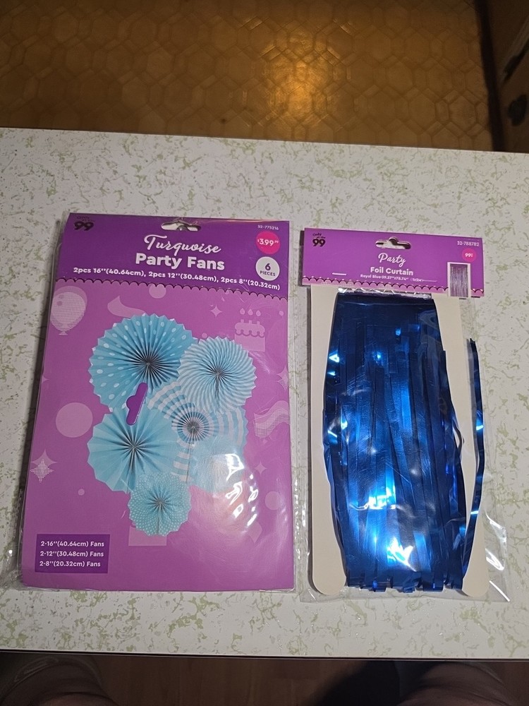 New Never Opened Party Pack – Blue – 6 Piece Fans & Foil Curtain