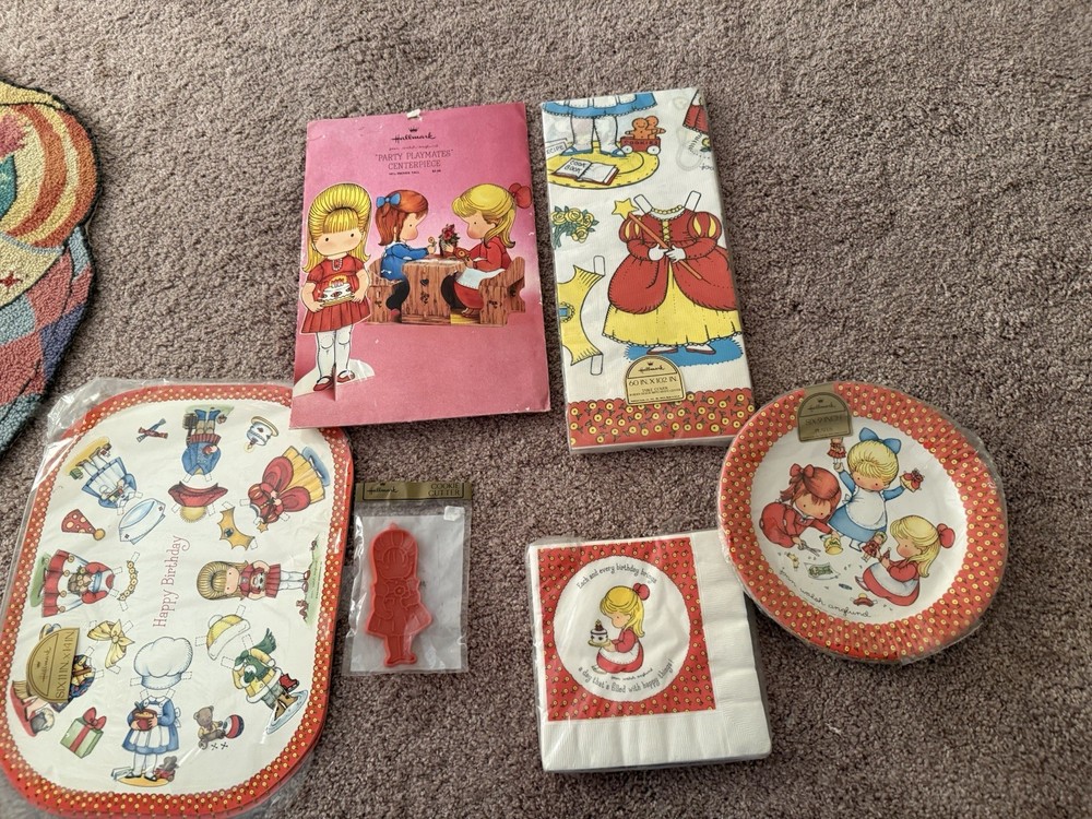 Joan Walsh Anglund Paper Dolls Birthday Set