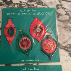 East End Press Paper Garland 4 Packs 2 Birds 2 Christmas
