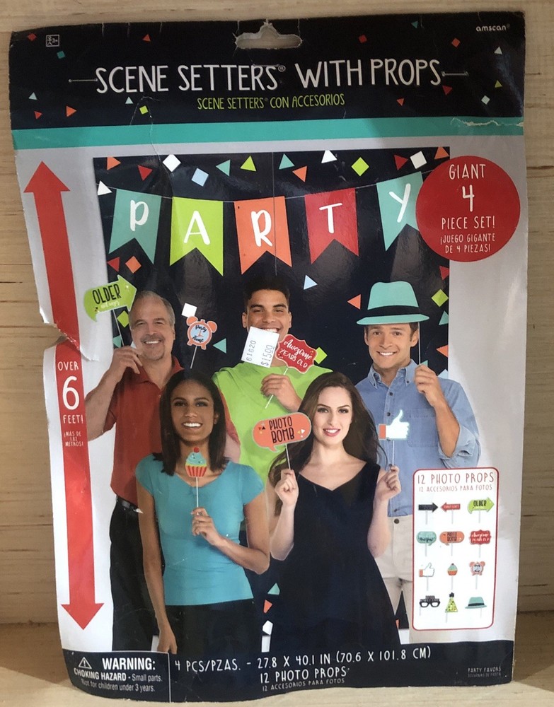 Four Piece With 12 Photo Props Party Scene Setters