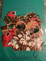 East End Press Paper Garland 4 Packs 2 Birds 2 Christmas