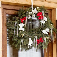 White Christmas Tree Icicles Tinsel Foil Fringe Iridescent 22 Inch 6000 PCS