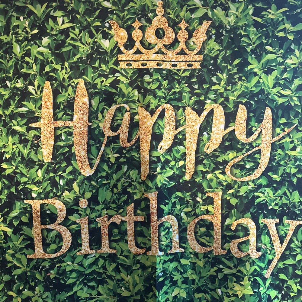 Happy Birthday Backdrop. Green Leaves. Glitter Gold Letters. 7.5 Round.Pre Owned