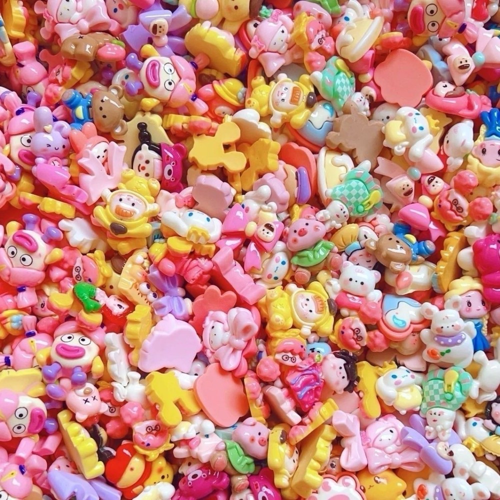 100Pcs Random Cute Resin Flatback Cartoon DIY Craft Charms Phone Case Scrapbook